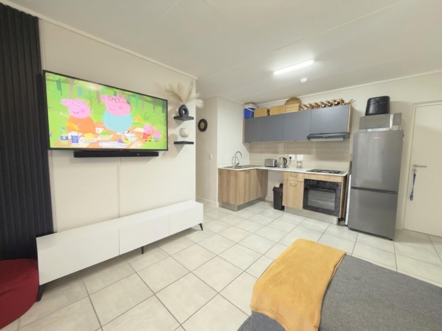 1 Bedroom Property for Sale in Admirals Park Western Cape